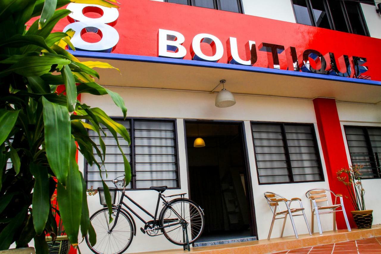 8 Boutique By The Sea Hotel Tanjung Tokong Exterior photo